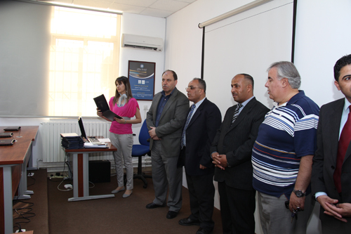 The graduation ceremony of the Financial Analysis Course ...