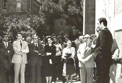 Abu-Ghazaleh speaks to invitees at AUB