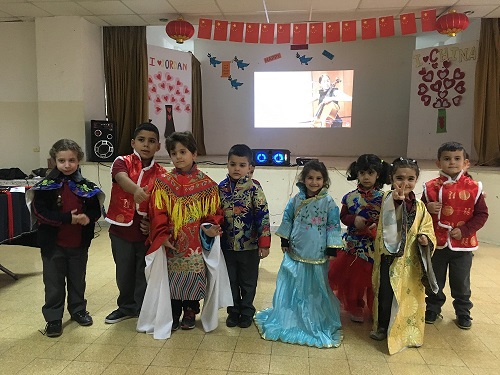 معهد طلال أبوغزاله كونفوشيوس ينظم اليوم الثقافي الصيني في مدرسة الروم الكاثوليك 