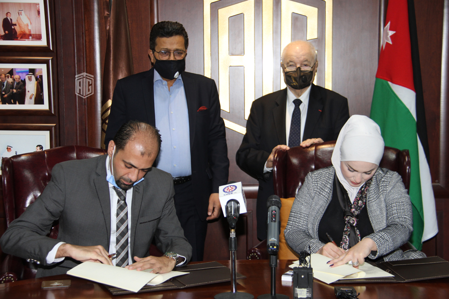 أبوغزاله للابتكار وتلفزيون A1 يتفقان على تفعيل برنامج الإعلاميّ الرّقميّ الصّغير